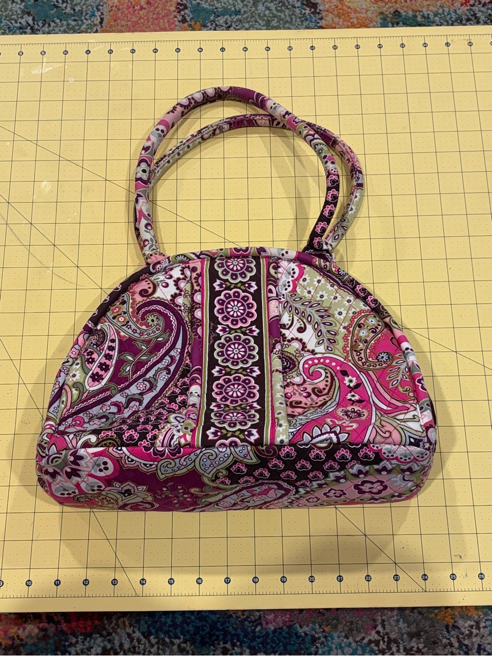 Vera Bradley Eloise Very Berry Paisley Floral Quilted Kiss Lock Shoulder Bag